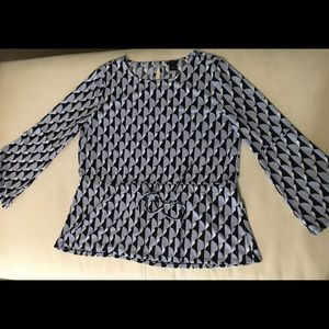 Ann Taylor Factory.  Graphic Lt/Dark Blue w/white